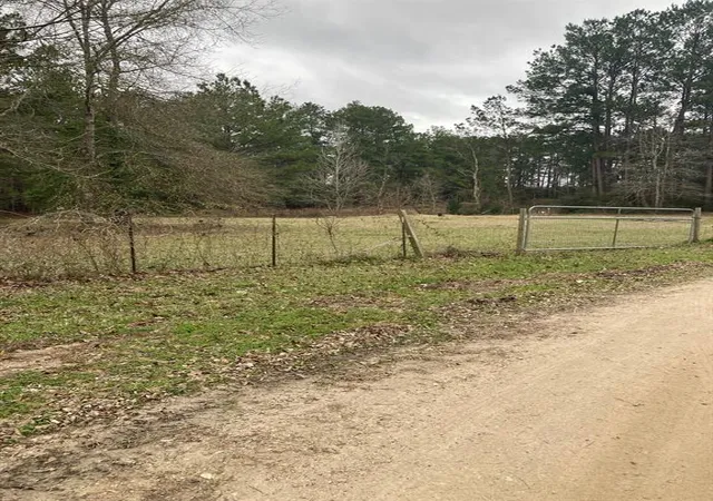Homes for sale in Huntsville, TX | Tbd West Lake Dr, Huntsville, TX 77340 | MLS# 55609572