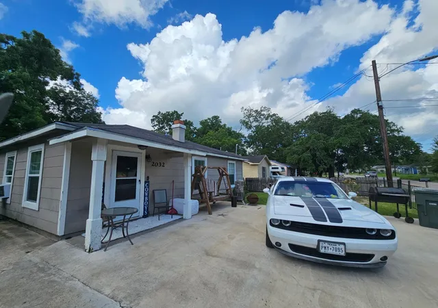 Homes for sale in Beaumont, TX | 2032 Delaware St, Beaumont, TX 77703 | MLS# 40990696