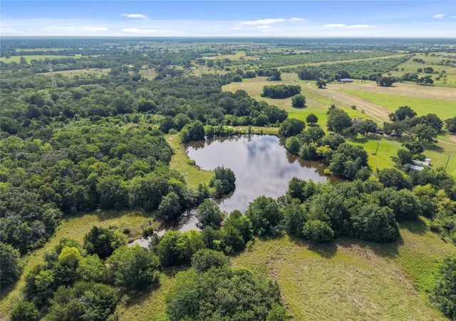 Homes for sale in Hearne, TX | 8128 & 8134 Edge School House Rd, Hearne, TX 77859 | MLS# 79211860