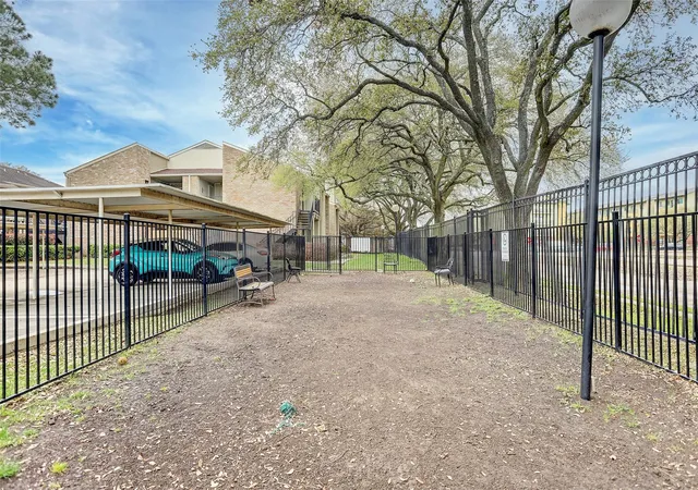 2nd image of 8100 Cambridge St, Houston, TX 77054