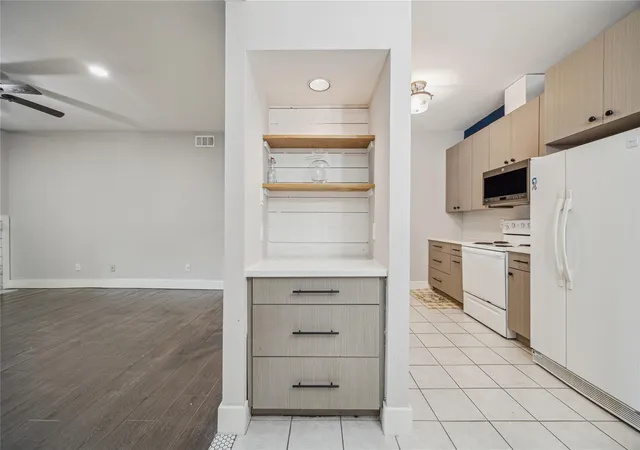 5th image of 8100 Cambridge St #125, Houston, TX 77054 | MLS# 55002371