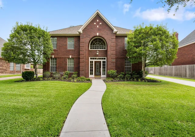 Homes for sale in Sugar Land, TX | 16710 Rustic Colony Dr, Sugar Land, TX 77479 | MLS# 53118577