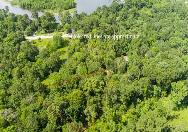 Photo 3 of Land for sale at 0 Marina Dr, Kingwood, TX 77339 | MLS# 37984221 | Listing updated on 2026-08-18
