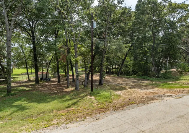 Homes for sale in Flint, TX | 22693 Creekwood Dr, Flint, TX 75762 | MLS# 21953737