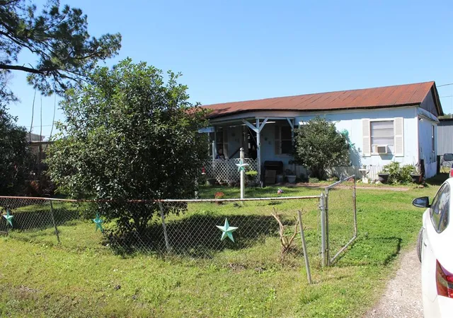 Photo 2 of Land for sale at 10207 Meadowvine Dr, Houston, TX 77044 | MLS# 85130556 | Listing updated on 2025-12-22