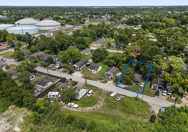 1st image of 7324 Parkes St, Houston, TX 77088 | MLS# 93291054