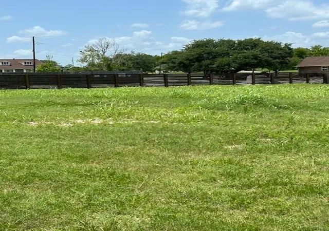 Photo 4 of Land for sale at 00000 Clearview Dr, Willis, TX 77318 | MLS# 69309927 | Listing updated on 2026-07-28