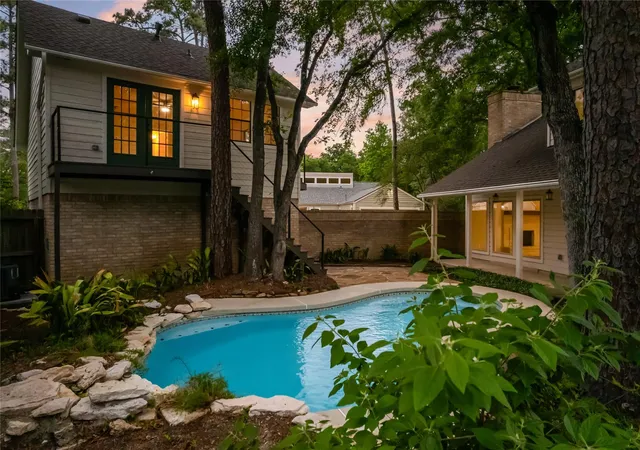 Homes for sale in The Woodlands, TX | 4 N Autumnwood Wy, The Woodlands, TX 77380 | MLS# 62537997