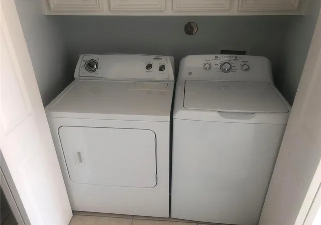 Photo 4 of Single family home for sale at 23186 Camino St, Galveston, TX 77554 | MLS# 59707958 | Listing updated on 2026-04-07