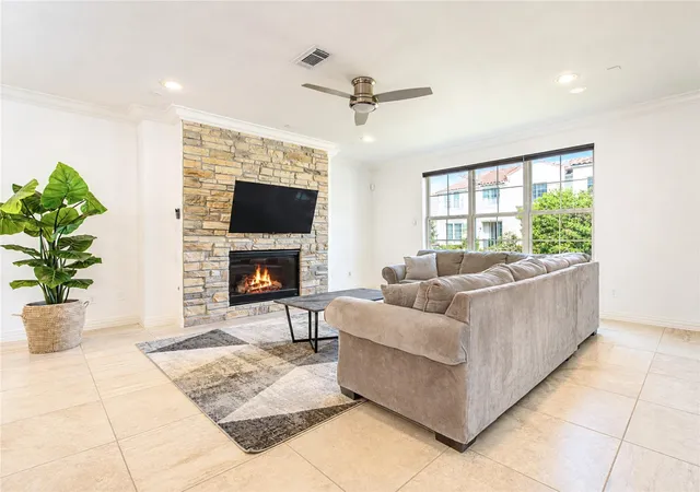 4th image of 13605 Teal Bluff Ln, Houston, TX 77077 | MLS# 22911155