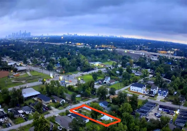 Photo 1 of Land for sale at 4217 E Toliver St, Houston, TX 77016 | MLS# 14598688 | Listing updated on 2025-12-18