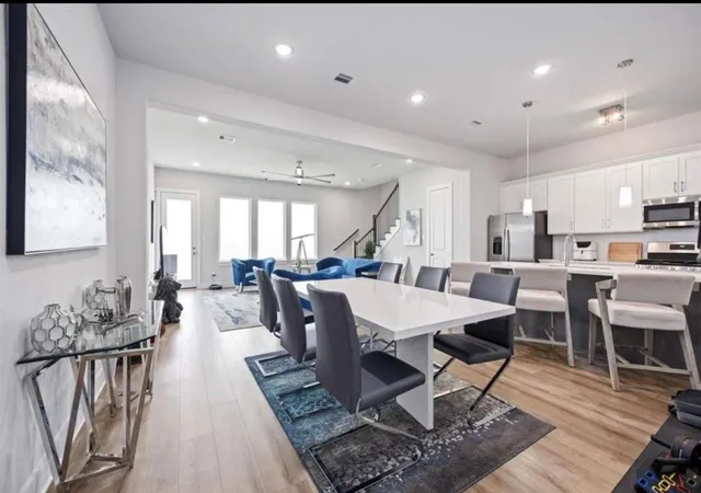 5th image of 4614 Redbud St, Houston, TX 77051 | MLS# 69081165