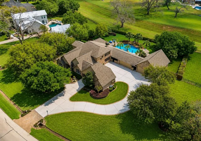 Photo 2 of Sale Pending at 2743 Cavallo Pass, Richmond, TX 77406 | MLS# 86679841 | Listing updated on 2026-09-11