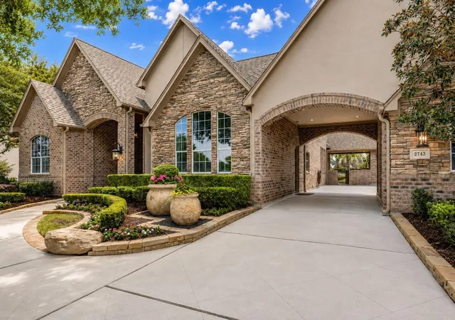 Photo 3 of Sale Pending at 2743 Cavallo Pass, Richmond, TX 77406 | MLS# 86679841 | Listing updated on 2026-09-11