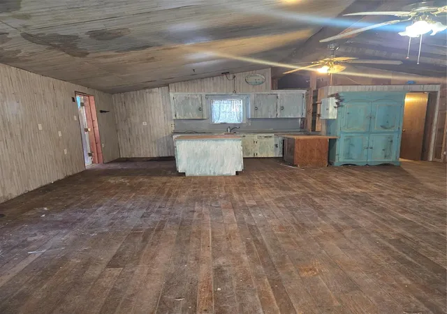 Photo 3 of Single family home for sale at 168 Stacy Springs Cir, Livingston, TX 77351 | MLS# 90452208 | Listing updated on 2026-07-21