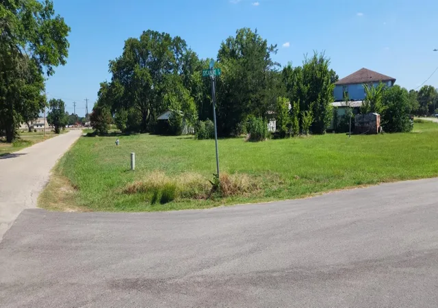 image of 0 Sycamore, Hearne, TX 77859 | MLS# 91617905