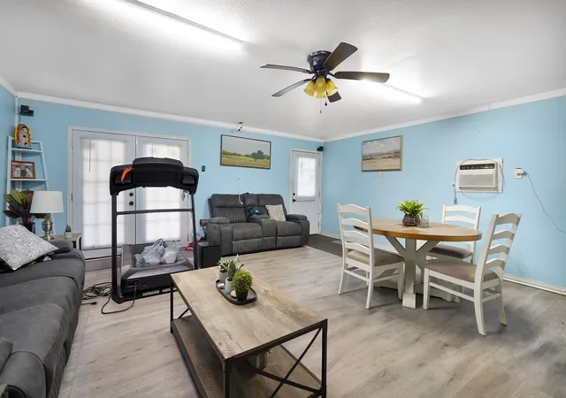 18th image of 7018 Canal St, Houston, TX 77011 | MLS# 69136508