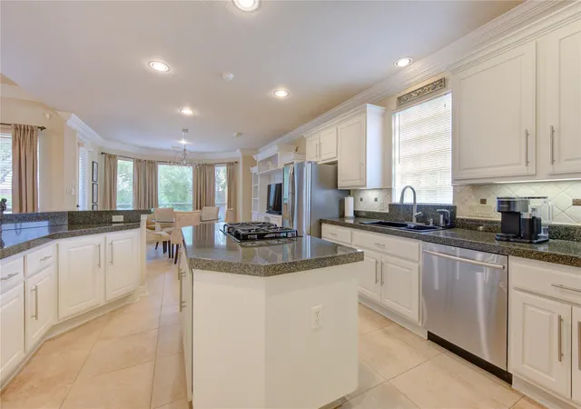 4th image of 13510 Indigo Lake, Houston, TX 77077 | MLS# 21831742