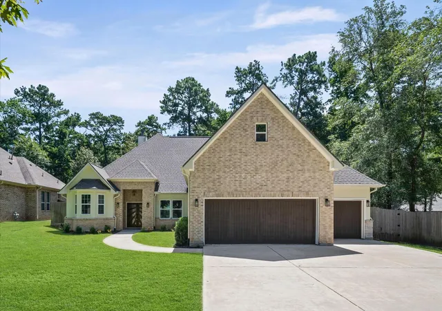 Photo 2 of Single family home for sale at 4783 W Fork Blvd, Conroe, TX 77304 | MLS# 44252181 | Listing updated on 2026-09-19