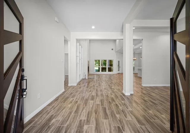Photo 4 of Single family home for sale at 4783 W Fork Blvd, Conroe, TX 77304 | MLS# 44252181 | Listing updated on 2026-09-19