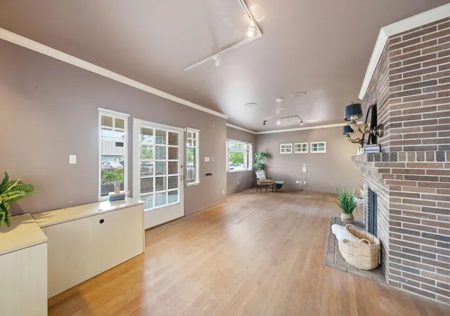 5th image of 626 W Alabama St, Houston, TX 77006 | MLS# 53520338