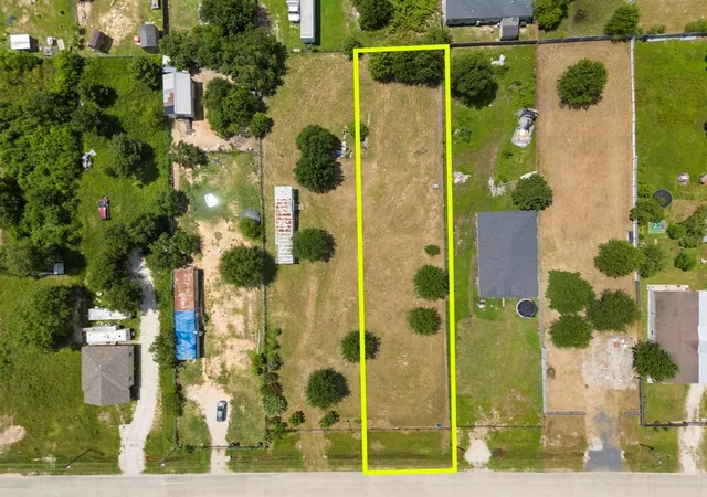 Photo 2 of Land for sale at 1586 County Rd 3542, Cleveland, TX 77327 | MLS# 61235308 | Listing updated on 2026-07-10
