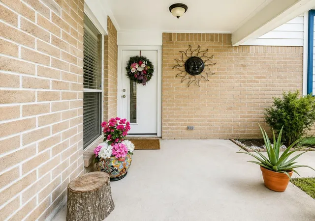 4th image of 6927 Foxmont Ln, Humble, TX 77338 | MLS# 39113910