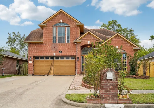 1st image of 3818 Ridge Canyon Rd, Baytown, TX 77521 | MLS# 70414420