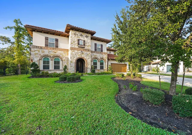 2nd image of 11 Kimberling Ct, Tomball, TX 77375 | MLS# 72147347