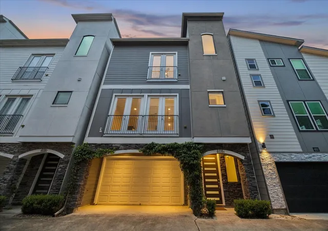 Photo 1 of Single family home for sale at 608 W 28th Street #B, Houston, TX 77008 | MLS# 18760570 | Listing updated on 2026-09-16