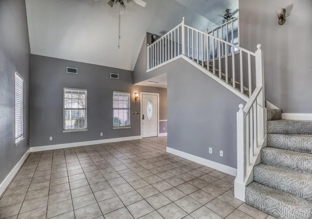 Photo 4 of Single family home for sale at 210 W Bell St, Fayetteville, TX 78940 | MLS# 42156176 | Listing updated on 2026-08-31