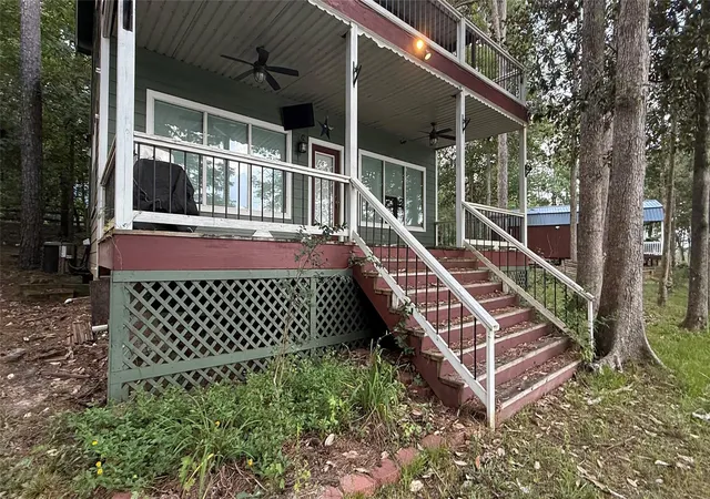 3rd image of 565 Sherwood Forest Dr, Woodville, TX 75979 | MLS# 97287811