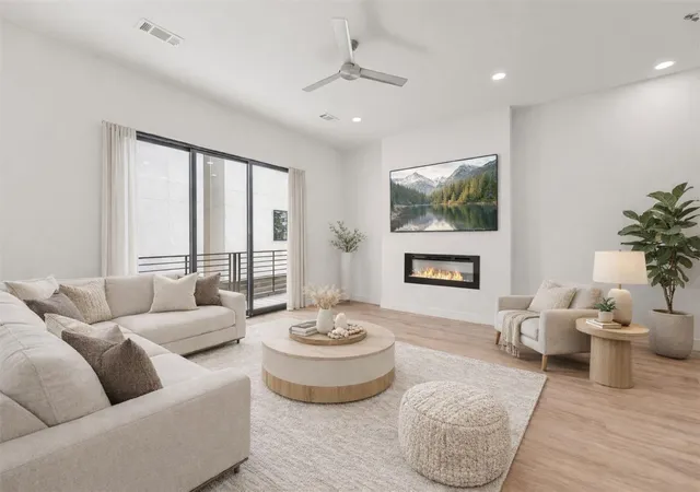 1st image of 1517 Vermont St #B, Houston, TX 77006 | MLS# 16343231