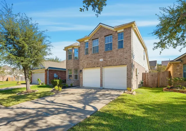 Photo 2 of Single family home for sale at 5714 La Crema, Missouri City, TX 77459 | MLS# 20496539 | Listing updated on 2026-08-08
