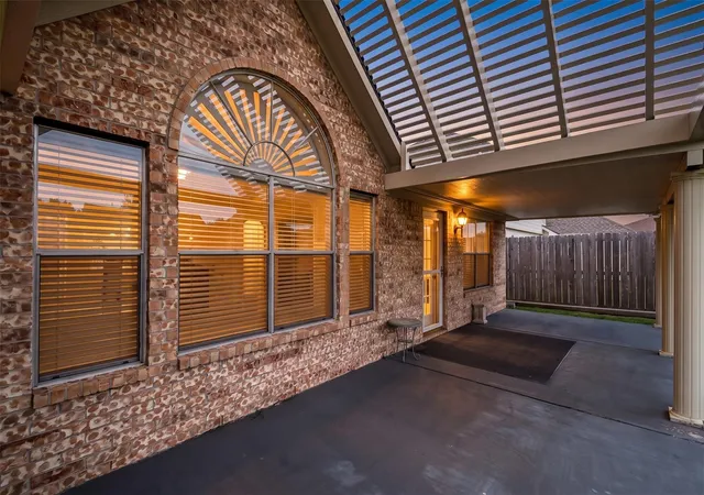 Photo 4 of Single family home for sale at 1802 Barbara Ct, Deer Park, TX 77536 | MLS# 12070251 | Listing updated on 2026-09-23