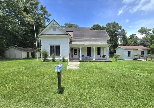 Homes for sale in Kirbyville, TX | 506 W Harris St, Kirbyville, TX 75956 | MLS# 37997332