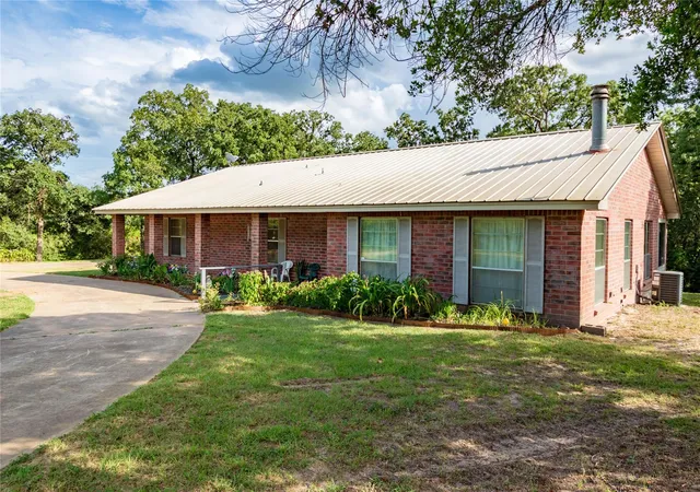 Photo 1 of Single family home for sale at 1213 Lakeland Loop, Normangee, TX 77871 | MLS# 44614501 | Listing updated on 2026-09-03