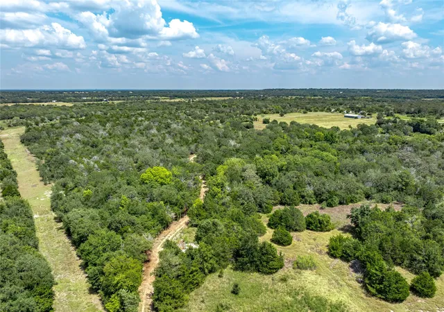 4th image of 10842 Rauch Rd, La Grange, TX 78945 | MLS# 85461538