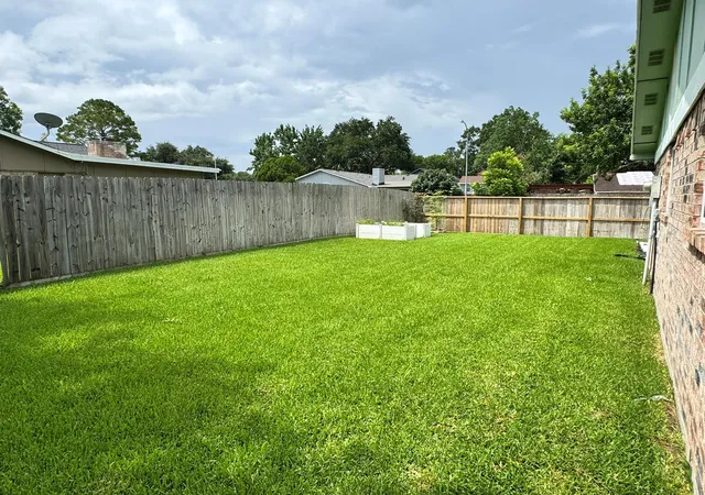 Photo 33 of Single family home for sale at 15455 Empanada Dr, Houston, TX 77083 | MLS# 18127243 | Listing updated on 2026-09-28