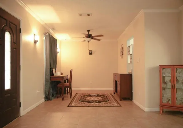 5th image of 2117 Pecan St, Dickinson, TX 77539 | MLS# 70403035