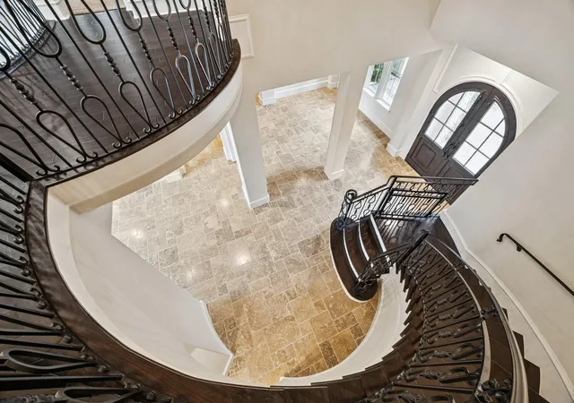 Photo 4 of Single family home for sale at 507 Constellation Blvd, League City, TX 77573 | MLS# 10823689 | Listing updated on 2026-04-29