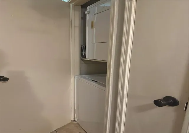 Photo 4 of Condo for sale at 2750 Holly Hall St #1307, Houston, TX 77054 | MLS# 64498972 | Listing updated on 2026-08-11