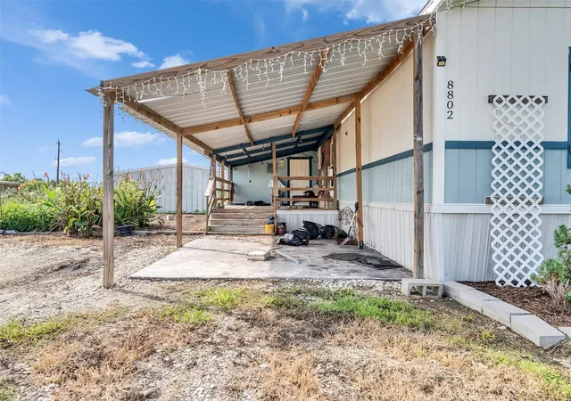 Homes for sale in Alvin, TX | 8802 Los Robles Ave, Alvin, TX 77511 | MLS# 10250900