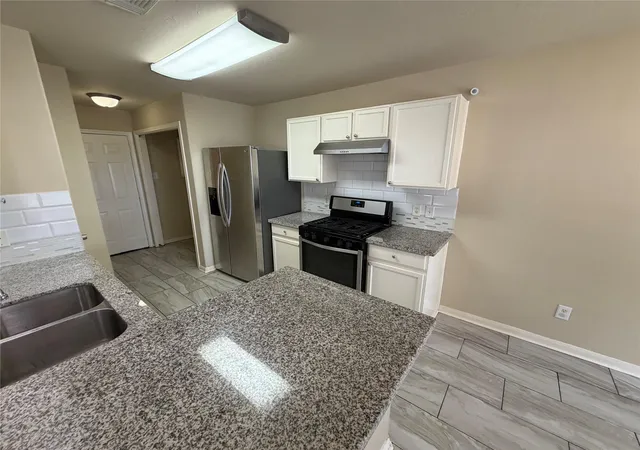Photo 2 of Single family home for sale at 10250 Rolleston Ln, Houston, TX 77034 | MLS# 96681145 | Listing updated on 2026-09-12