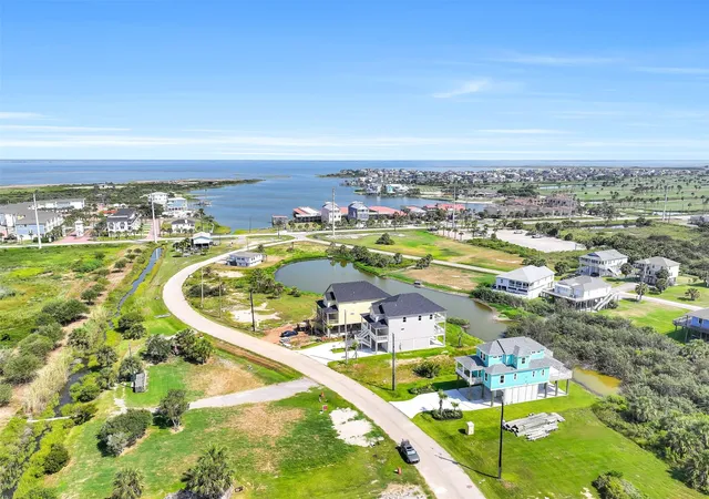 Homes for sale in Galveston, TX | 3819 El Lago St, Galveston, TX 77554 | MLS# 32089384