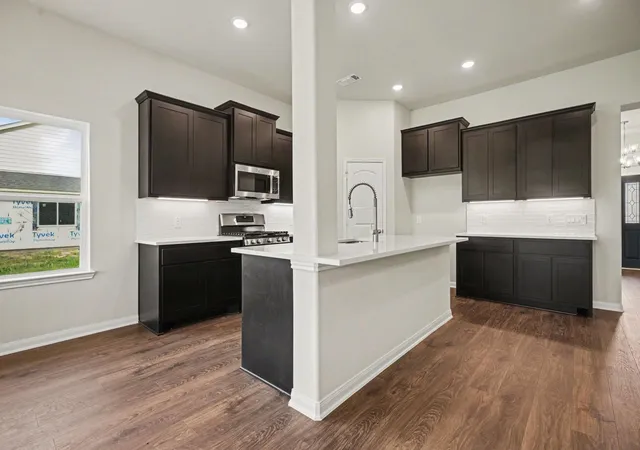 1st image of 12 Cattle Dr, Bay City, TX 77414 | MLS# 45514033