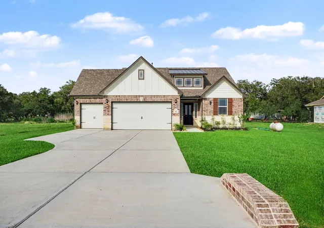 3rd image of 12 Cattle Dr, Bay City, TX 77414 | MLS# 45514033
