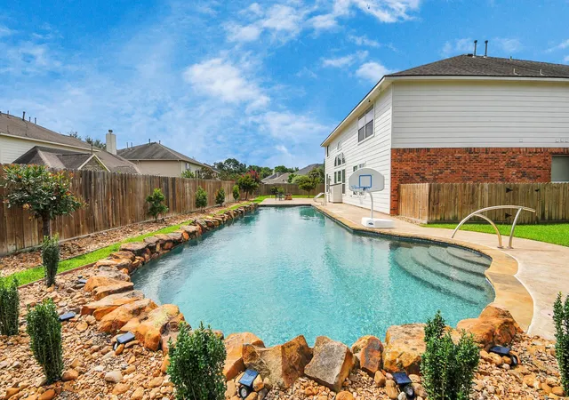 Photo 3 of Sale Pending at 13710 Breezy Meadow Ct, Houston, TX 77044 | MLS# 15449797 | Listing updated on 2026-09-11