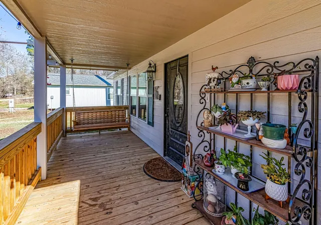 3rd image of 416 Windomere Dr, Livingston, TX 77351 | MLS# 4228406