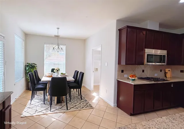 4th image of 8610 Rising Oak Ln, Katy, TX 77494 | MLS# 51838528